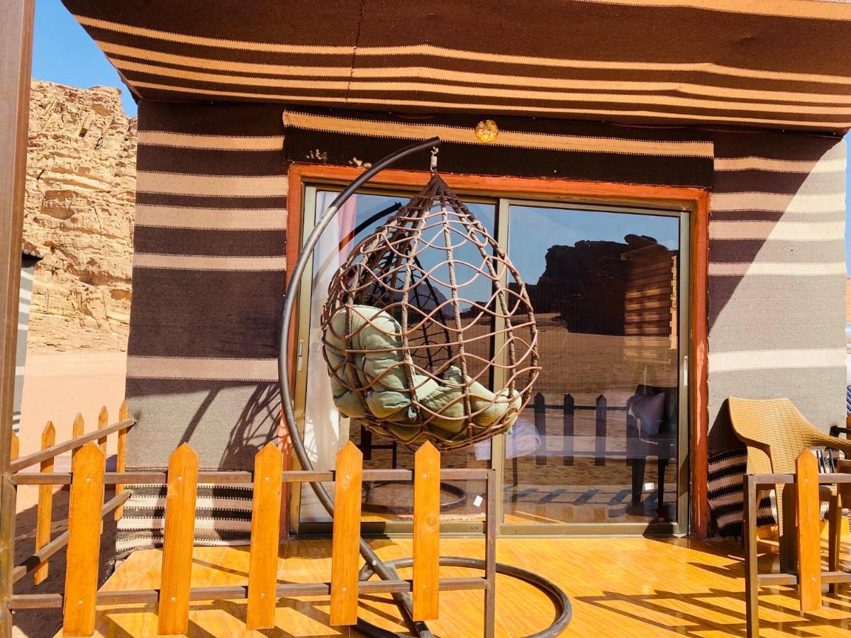 Star Guide Luxury Camp Hotell Wadi Rum Exteriör bild
