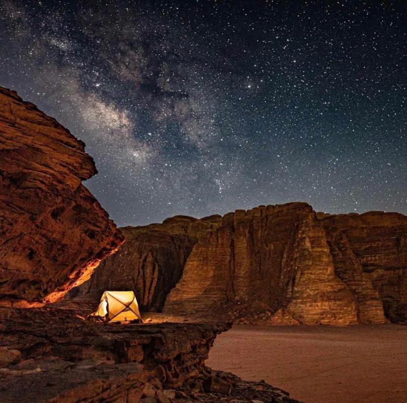 Star Guide Luxury Camp Hotell Wadi Rum Exteriör bild